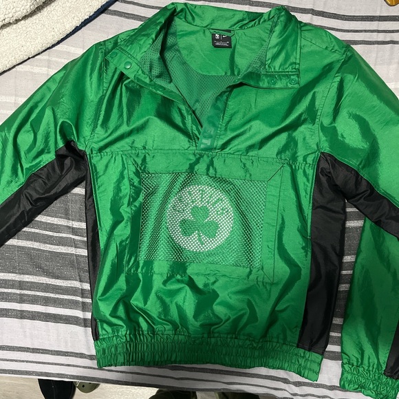 NBA X Nike Celtics Windbreaker - Picture 1 of 4